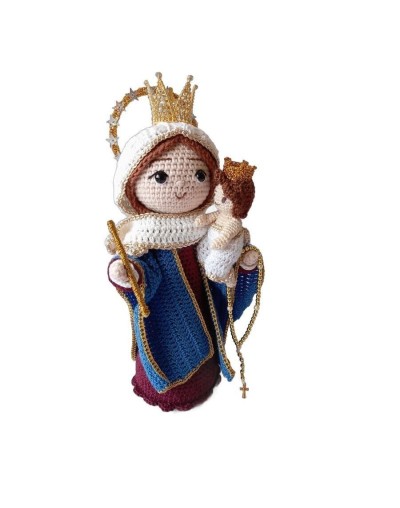 Virgen de Chiquinquirá tejida a mano con la técnica de crochet