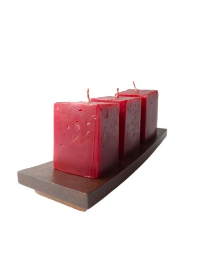 Base en madera con 3 velas