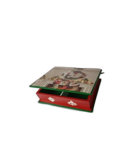 Caja cuatro divisiones corona navideña