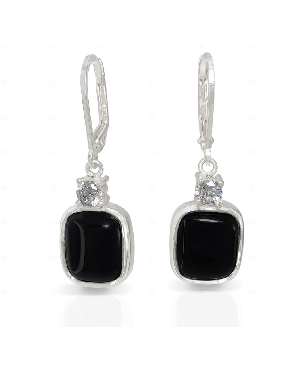 Aretes Onix rectangular Circón  QUEZTTEMA