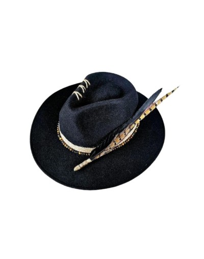 Sombrero vanguardista