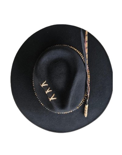 Sombrero vanguardista