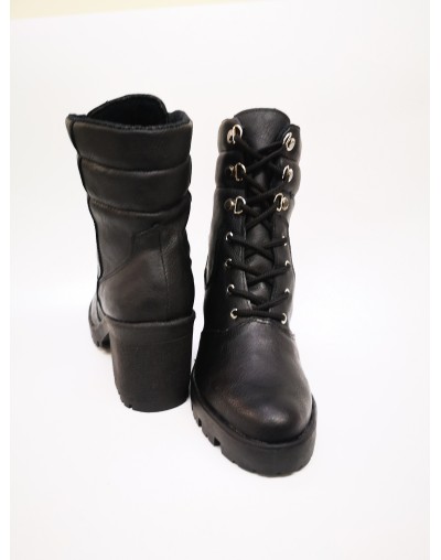 Botas de tacón negras para mujer