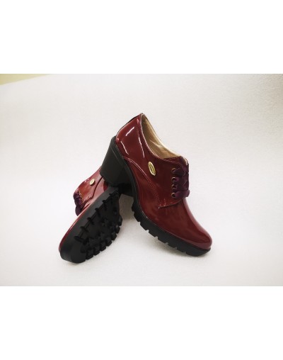Zapatos de tacón ancho de moda para mujer
