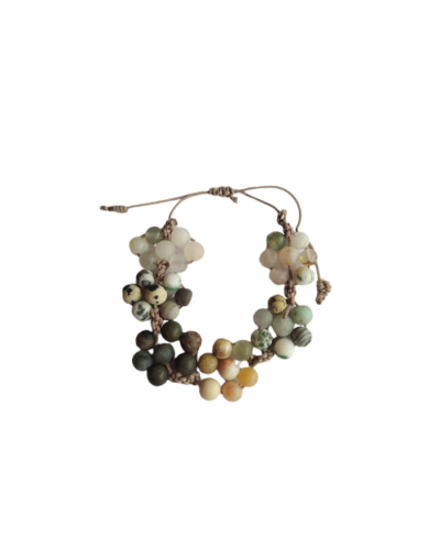 Flores de cuarzo en macramé (pulsera)