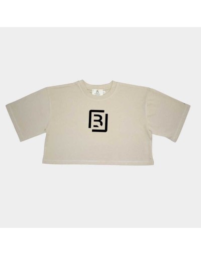 Croptop oversize beige  monograma negro