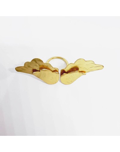 Anillo alas del ángel en bronce con baño de oro 24 quilates