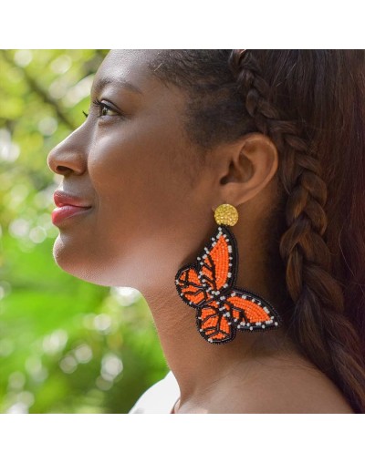 Aretes mariposas tejidos en miyuki