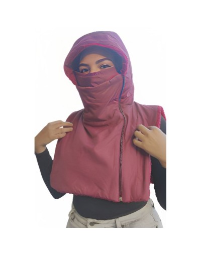 Peto corto impermeable con tapaboca