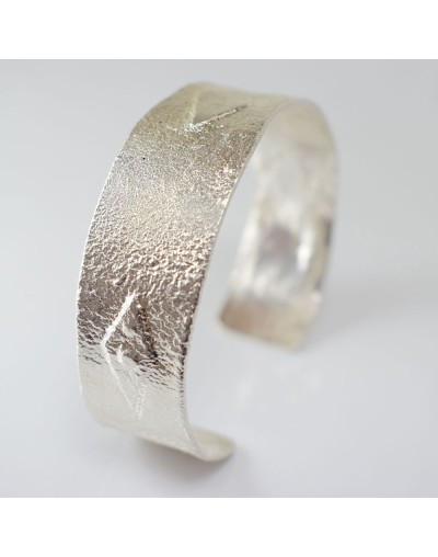 Pulsera reticulada