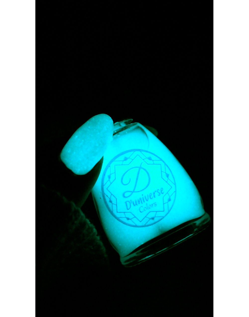 Esmalte fosforescente Valiente