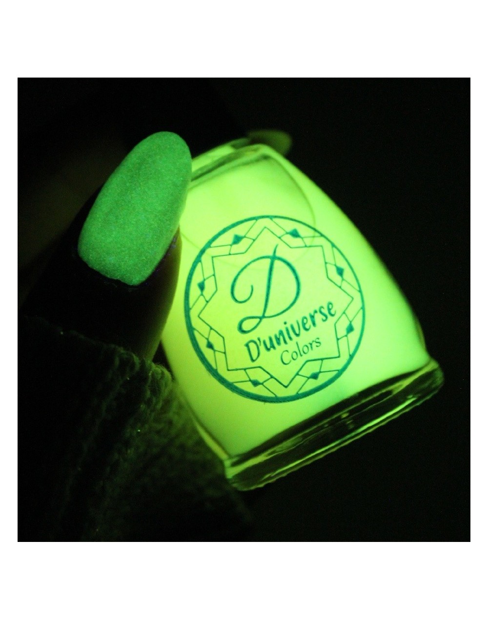 Esmalte fosforescente Atraigo