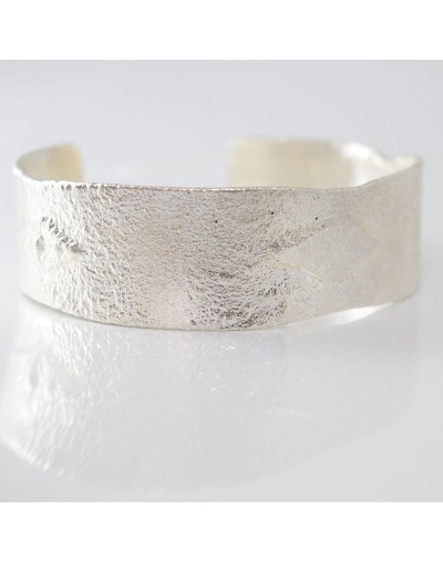 Pulsera reticulada