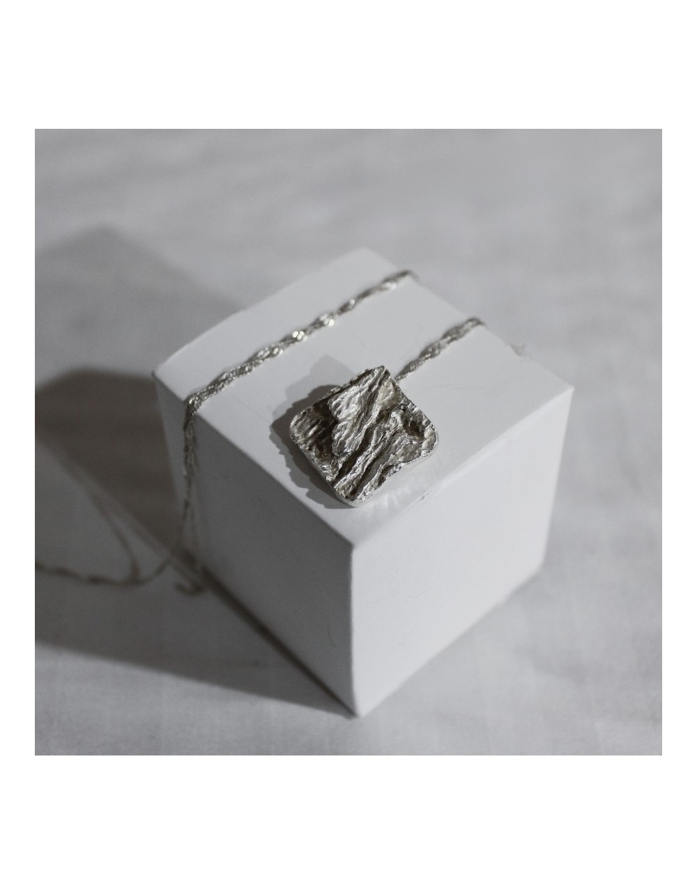Dije Brote del Cedro - Colección Huená