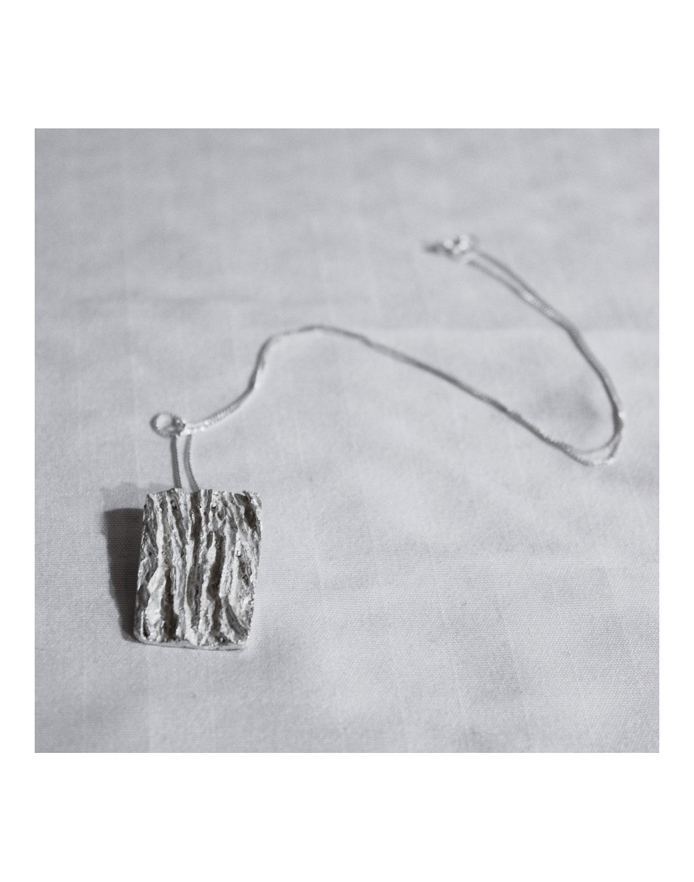 Dije Tierra del Roble - Colección Huená 