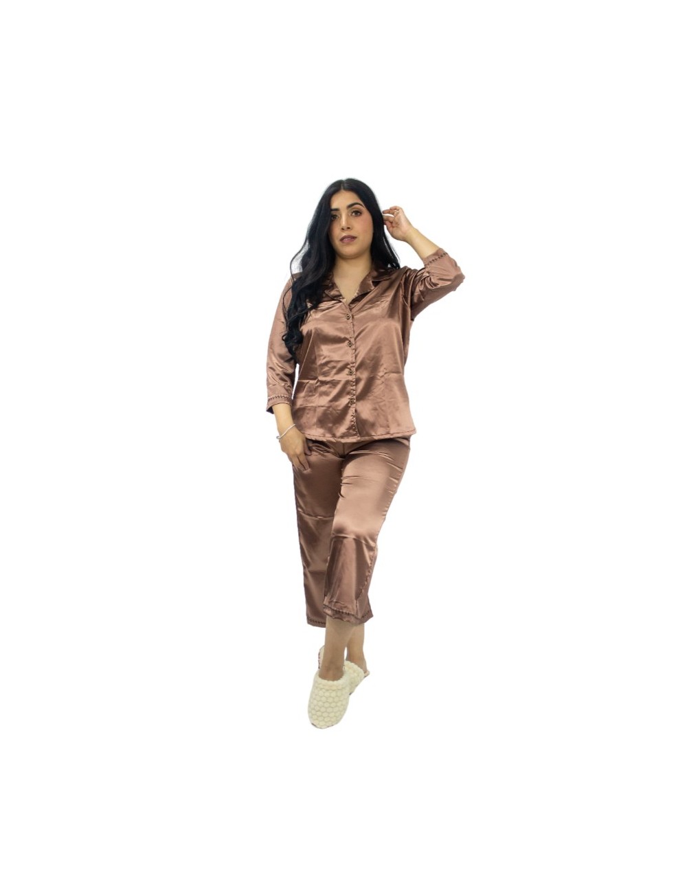 Pijama bordada  Mariela satín