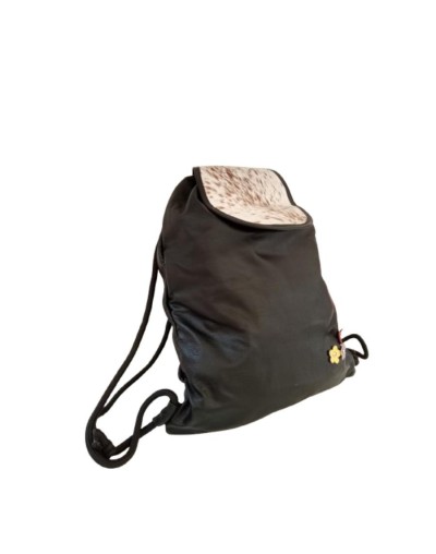 Mochila Deportiva tapa Pelo, Elegancia y Deporte