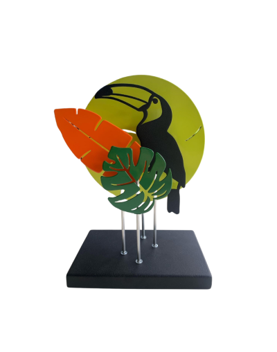 escultura para armar Tucan