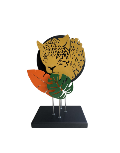 escultura para armar Jaguar