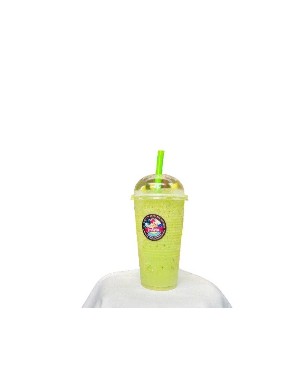 Pulpa de fruta congelada por 4 sobres de 130gr y batido sabor a Líneas verdes: Apio, espinaca, perejil, pepino, manzana verde