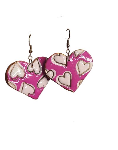 Aretes  corazón fucsia 