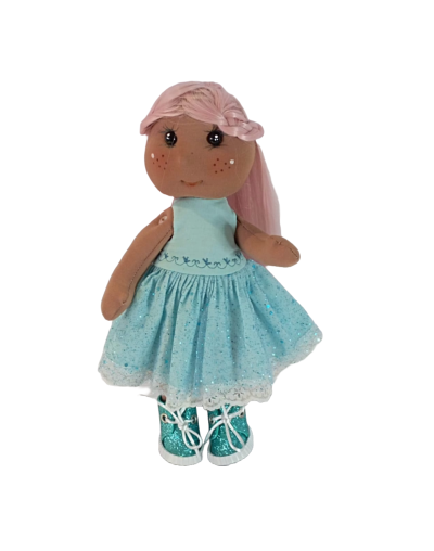 Muñeca hecha a mano