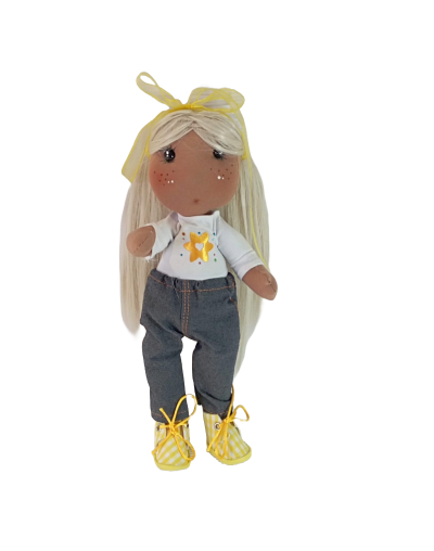 Muñeca hecha a mano
