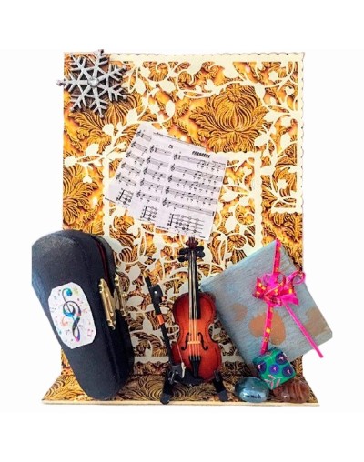 Escenas y rincones en miniatura, Mi violín, elaborado a mano