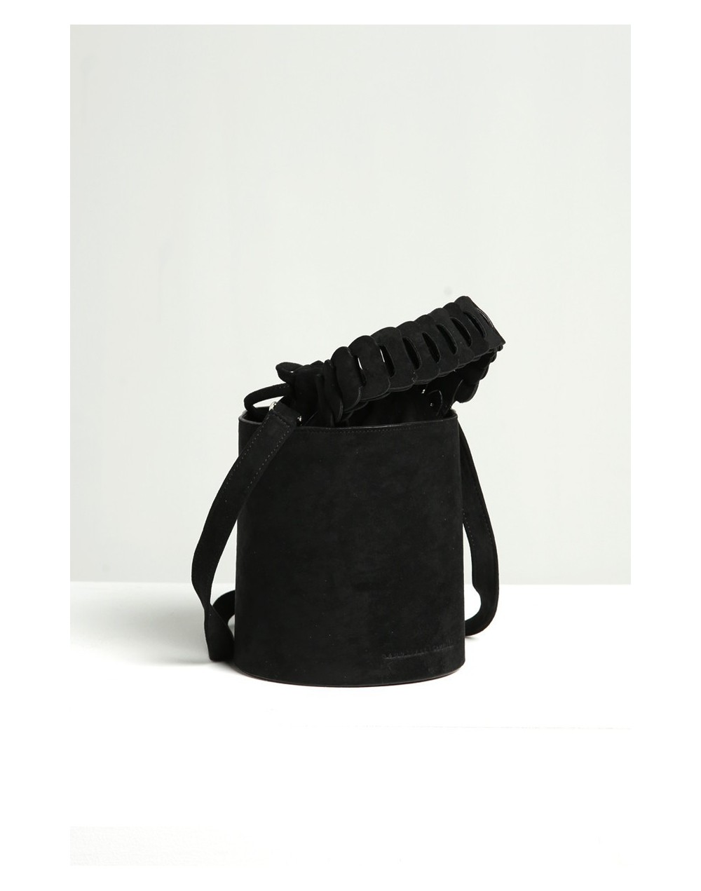 THEIA BUCKET BAG