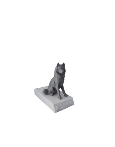 Esculturas de mascotas unicolor