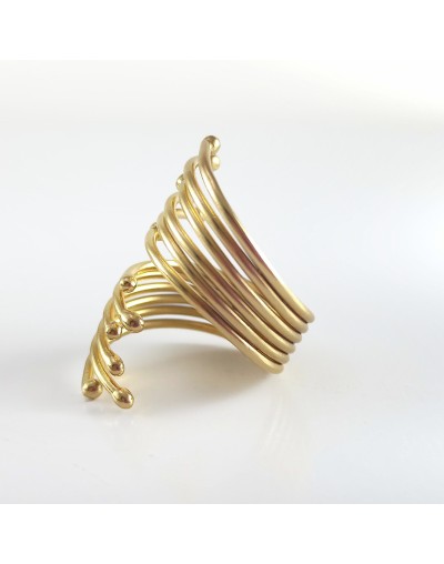 Anillo pistilo dorado