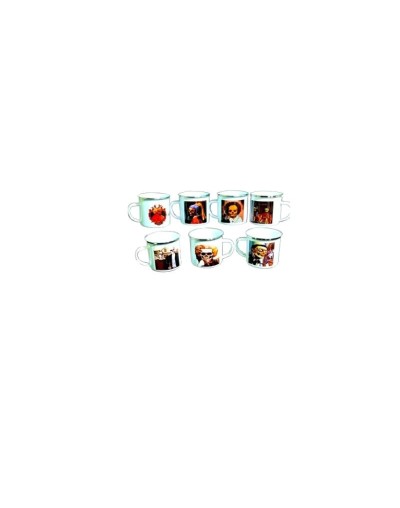 Taza de peltre personajes