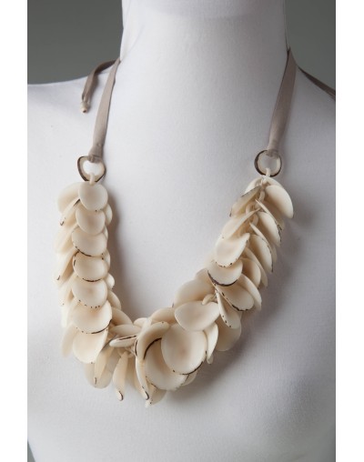 Collar tejidoYembo
