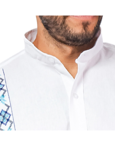 guayabera lino blanco con bordado azul