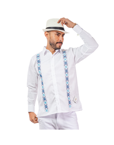 guayabera lino blanco con bordado azul