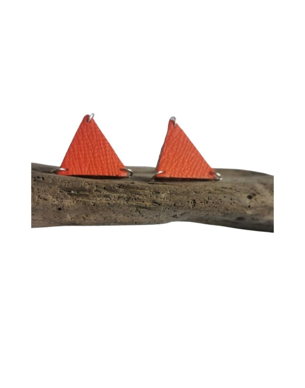 Aretes en cuero TRIM