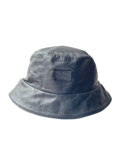 bucket hat en cuero
