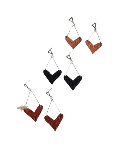 Aretes en cuero LOVE