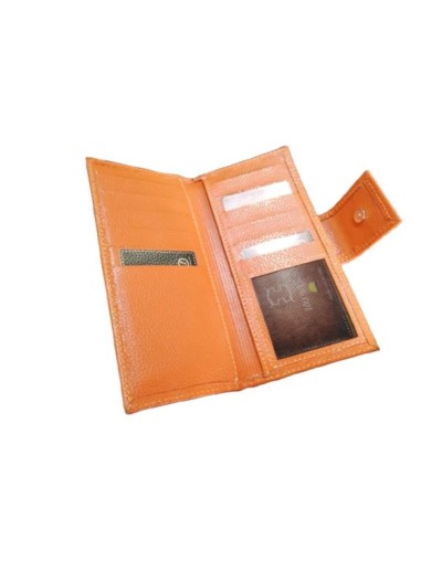 Billetera Brandy con broche- Elegancia y Funcionalidad en Cuero