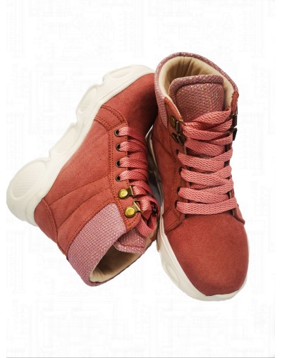 Botas para niñas de amarrar rosadas suela alta  Plataforma