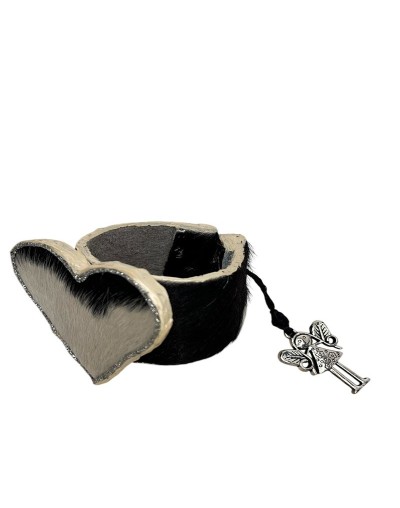 Pulsera de cuero corazon