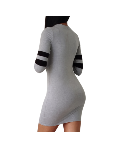 Vestido deportivo gris