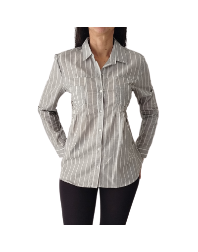 Camisa gris rayas blancas