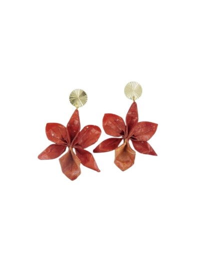 Aretes de orquidea en origami barnizado 