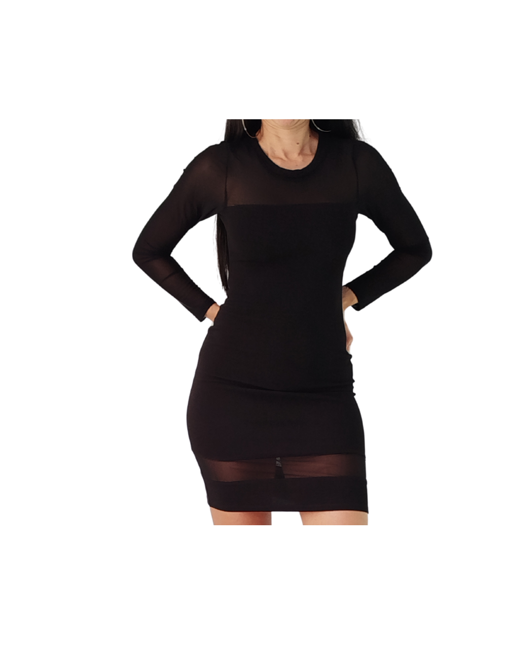 Vestido negro con velo 