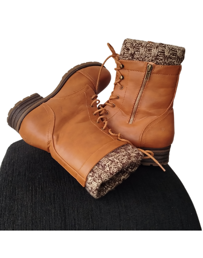 Botines con apliques de lana