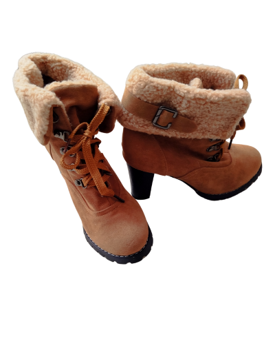 Botines con apliques oveja 