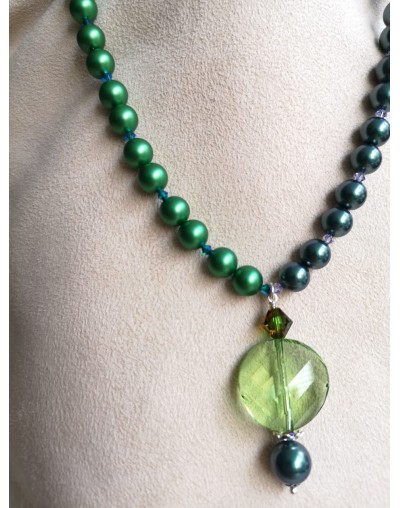 ADEREZO DE  CRISTAL SWAROVSKI PERLADO  TONOS VERDESVERDES