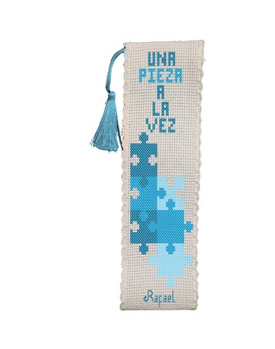 kit Punto de Cruz - Separador de Libros - Una Pieza a la vez azul