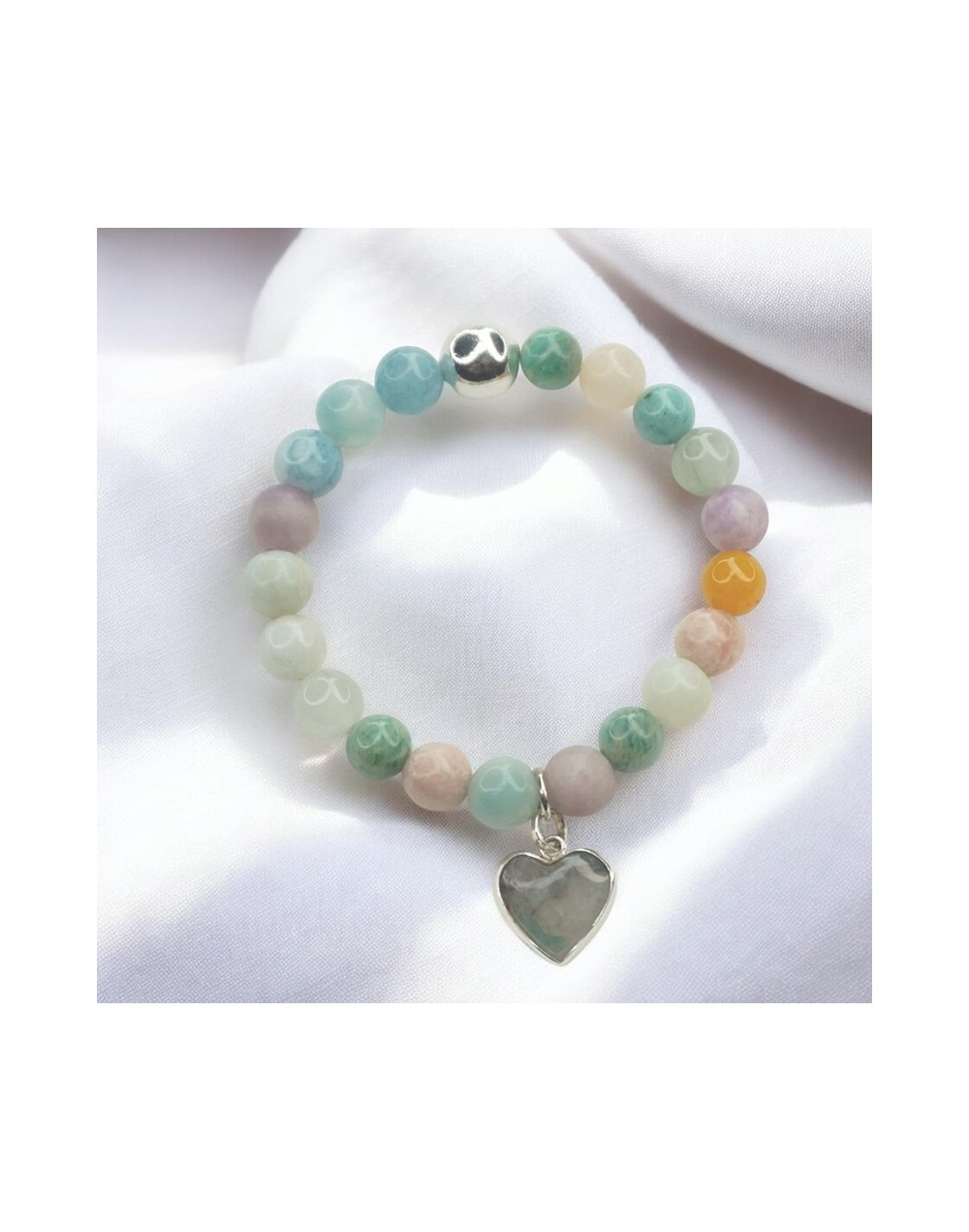 Pulseras en piedras naturales.